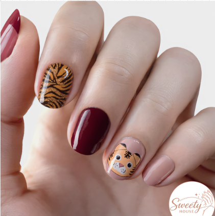 Nail wraps - Tiger Kiss